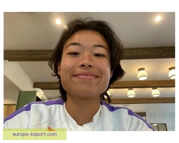 赵瑜洁随队夺得丹麦女足超级联赛冠军为中国女足再添光彩